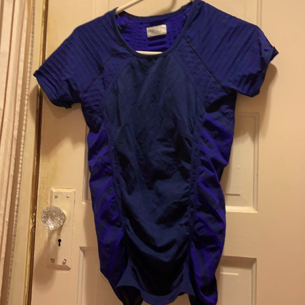 Athleta speed light top